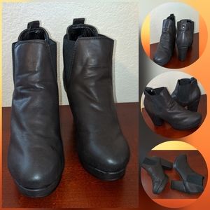 🌈🌈ASOS BLACK PLATFORM ANKLE BOOTS🌈🌈